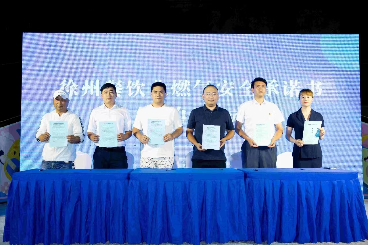 83e1232d046d9b0d3293172ac1c0647.jpg 83e1232d046d9b0d3293172ac1c0647.jpg